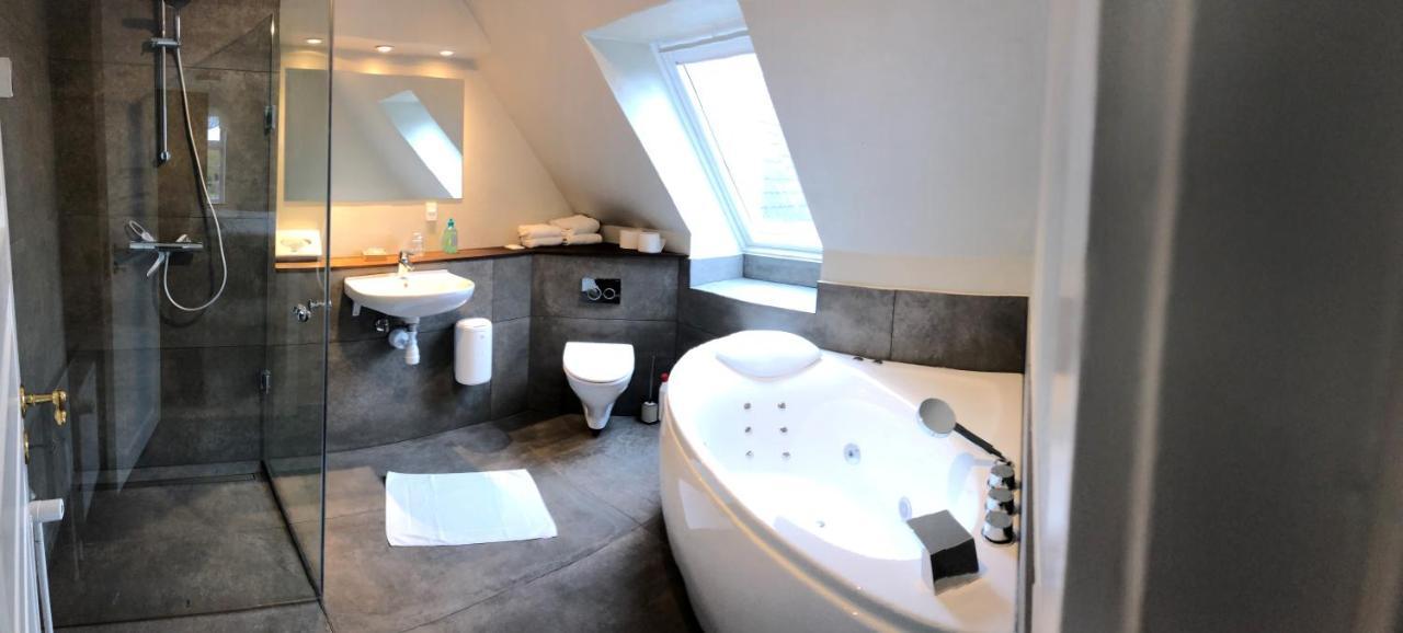 Hotel Hojslev Kro Екстер'єр фото