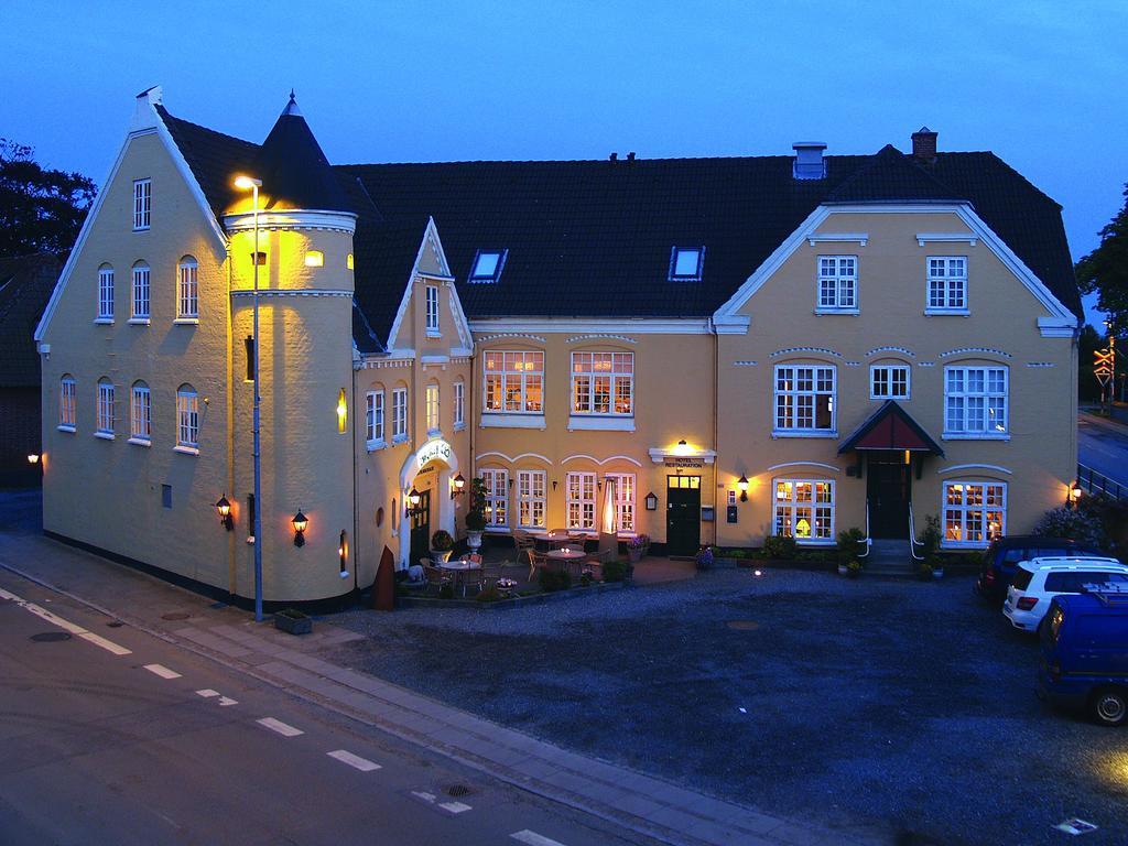 Hotel Hojslev Kro Екстер'єр фото